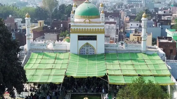 उत्तर प्रदेश : ASI को संभल की जामा मस्जिद की सफाई करने का निर्देश Shahi Jama Masjid