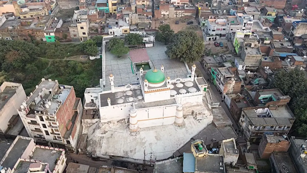 UP News: संभल की जामा मस्जिद का तत्काल निरीक्षण करने का ASI को निर्देश Shahi Jama Masjid in Sambhal