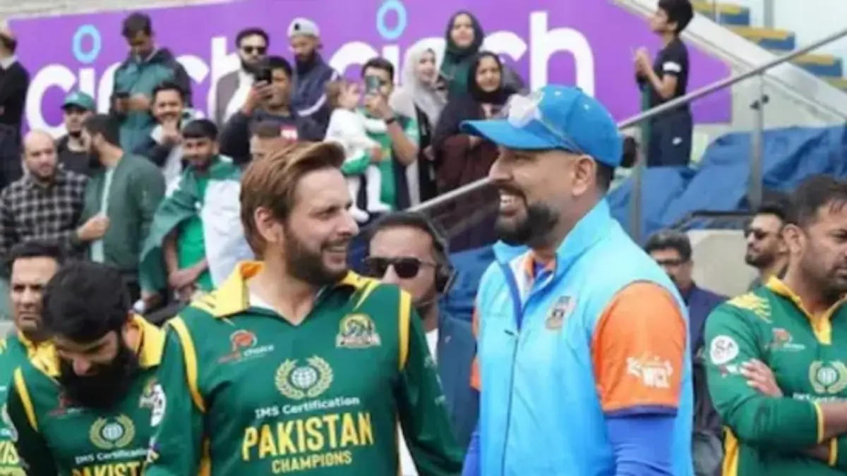 Pakistan Left Red-Faced After WCL 2025 Tell ECB India ‘Not at Fault’ For Abandoned Clash Shahid Afridi (L), Yuvraj Singh (R)