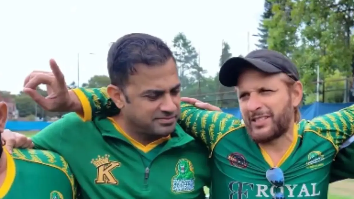 Shahid Afridi pep-talk