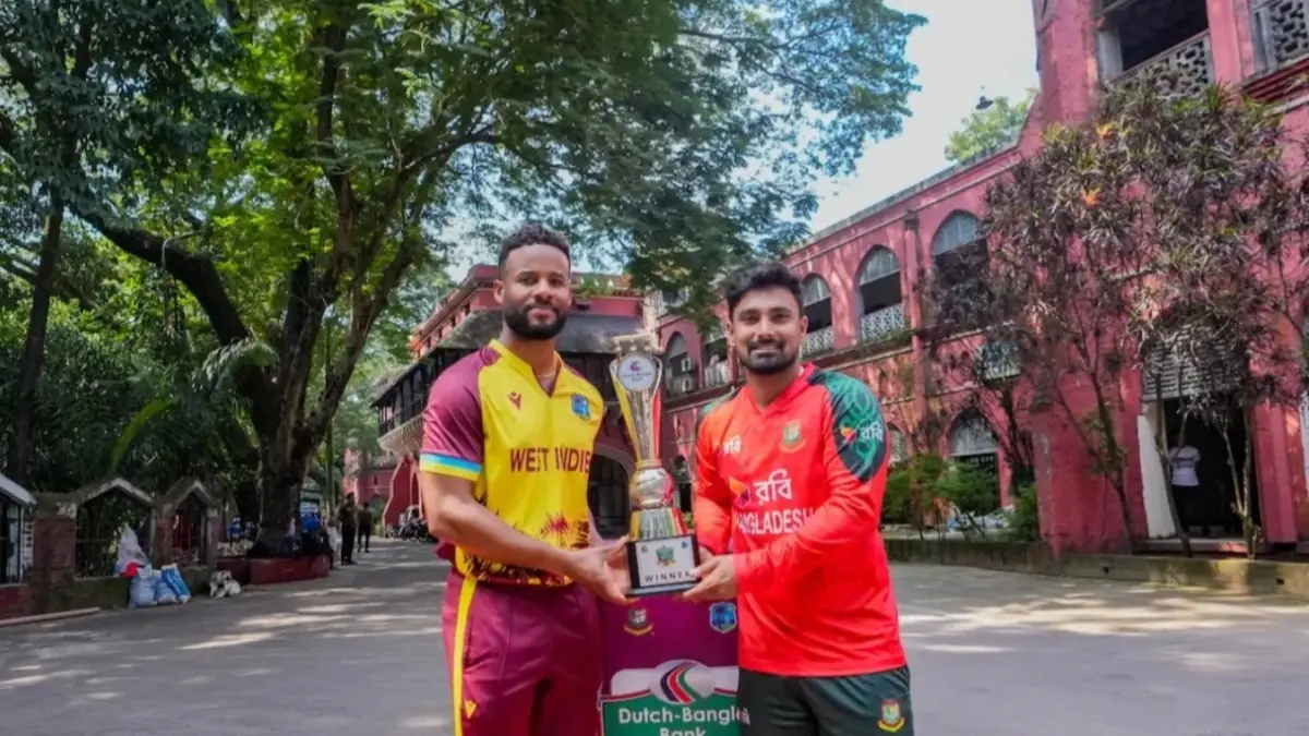 Shai Hope and Litton Das