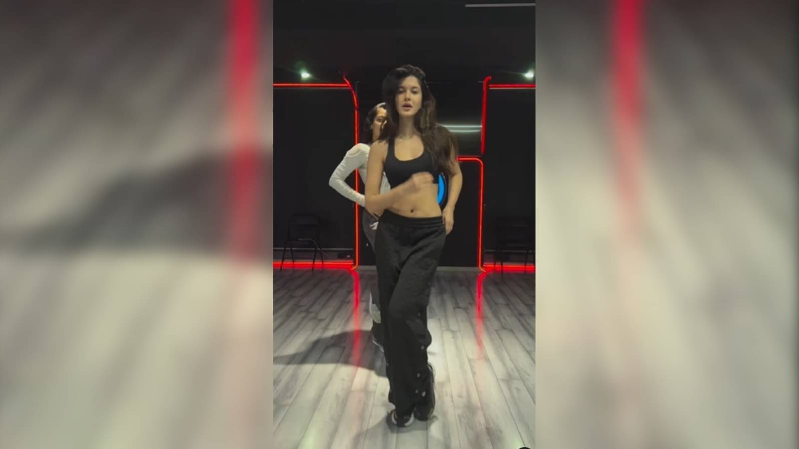 Description of the pic