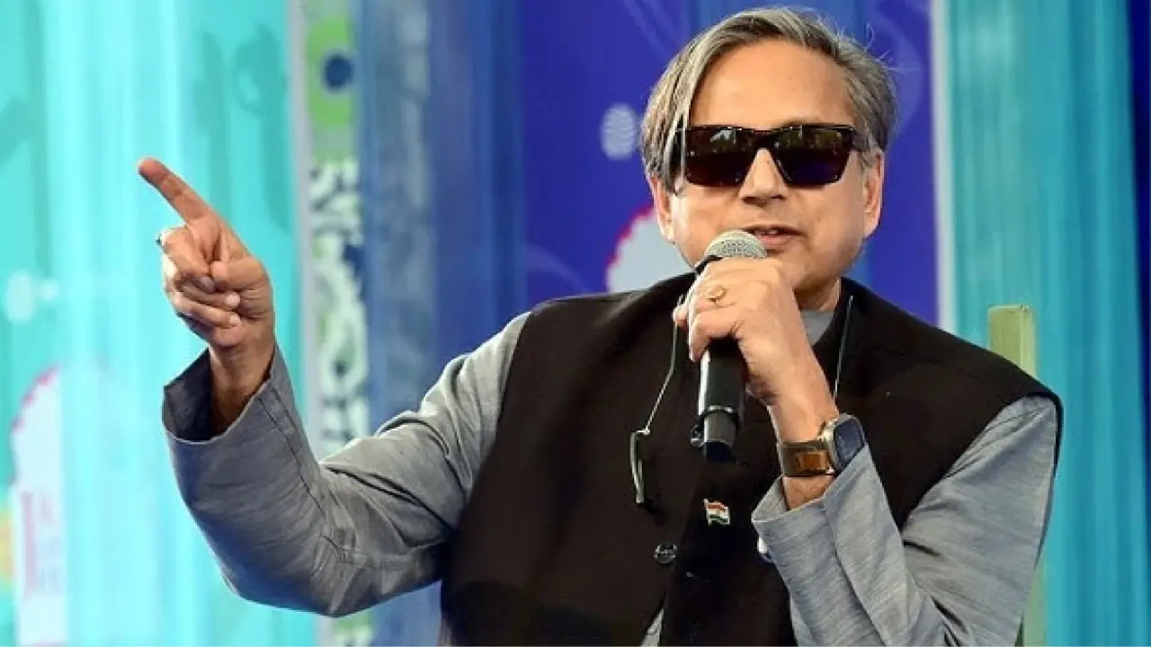 'He Has His Reasons,...We Can't Be In Position To...": Shashi Tharoor on Rahul Gandhi Supporting Trump's 'Dead Economy' Remark Shashi Tharoor
