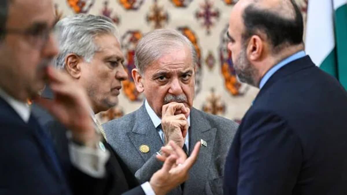 Iran Israel War: ढह जाएगा पाकिस्तान, पाई-पाई के लिए होगा मोहताज... जंग रुकवाने के लिए इस वजह से छटपटा रहे शहबाज, PAK एक्सपर्ट का खुलासा