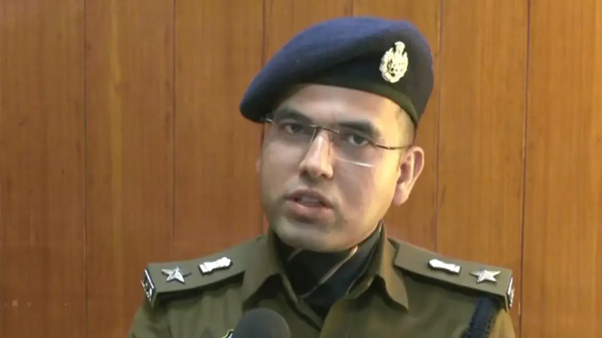 Shimla Police Arrest 6 In Rohru Drug Case; Main Distributor Held At Indo-Nepal Border Shimla Police Arrest 6 In Rohru Drug Case; Main Distributor Held At Indo-Nepal Border