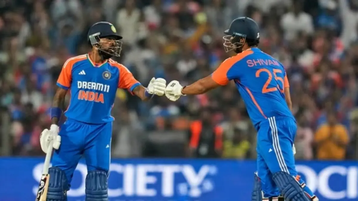 Shreyas Iyer For Shivam Dube? Ravi Ashwin's Suggestion to Ajit Agarkar, BCCI Ahead of Asia Cup 2025 Squad Announcement Shivam Dube