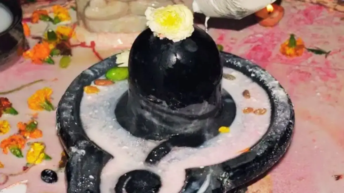 Shivling Puja