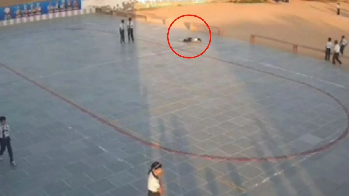 Shocking Video: 9-Year-Old Girl Dies Of Heart Attack While Playing At Rajasthan School Shocking Video: 9-Year-Old Girl Dies Of Heart Attack While Playing At Rajasthan School