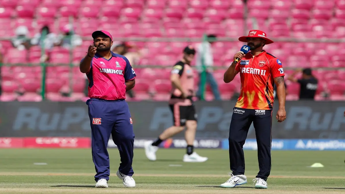 IPL 2025, RR vs PBKS: Ahead Of England Series India Suffer Huge Setback, Star India Batter Shreyas Iyer Subbed Out For Worrying Reason Shreyas Iyer and Sanju Samson at the toss