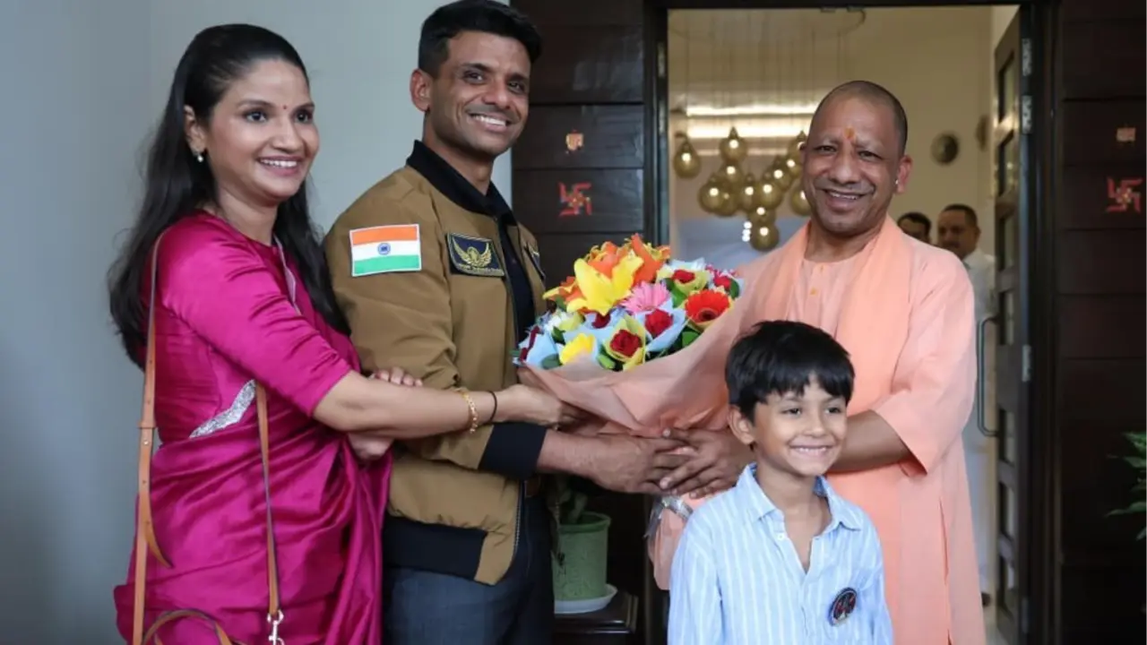 Shubhanshu Shukla and Family Meet CM Yogi Adityanath in Lucknow Shubhanshu Shukla and family with CM Yogi Adityanath