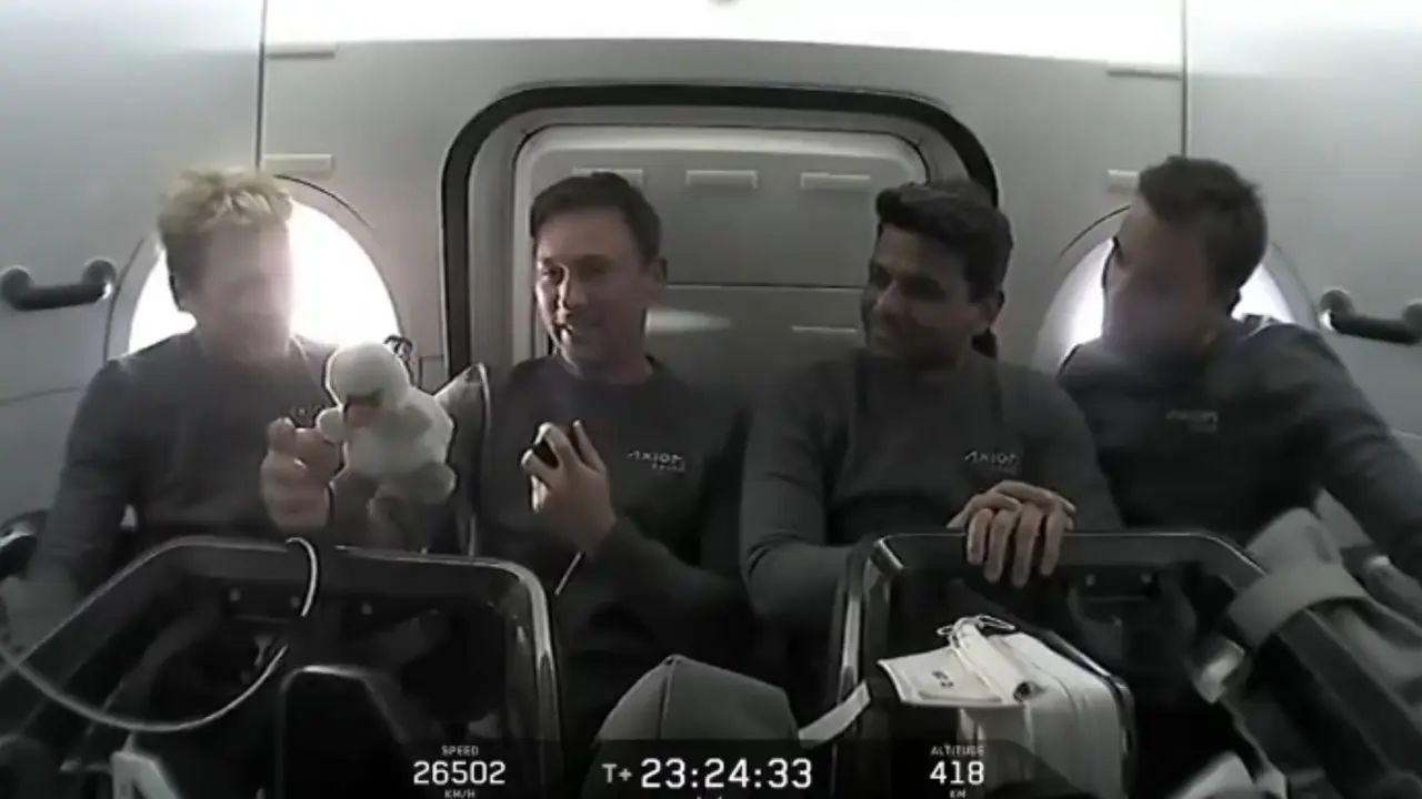 Shubhanshu Shukla Becomes First Indian To Reach International Space Station | WATCH Shubhanshu Shukla Becomes First Indian To Reach International Space Station