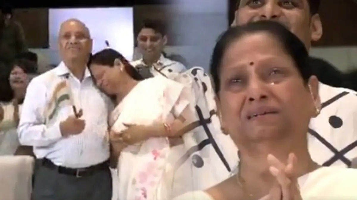 Shubhanshu Shukla's Mother Breaks Down As He Returns From ISS