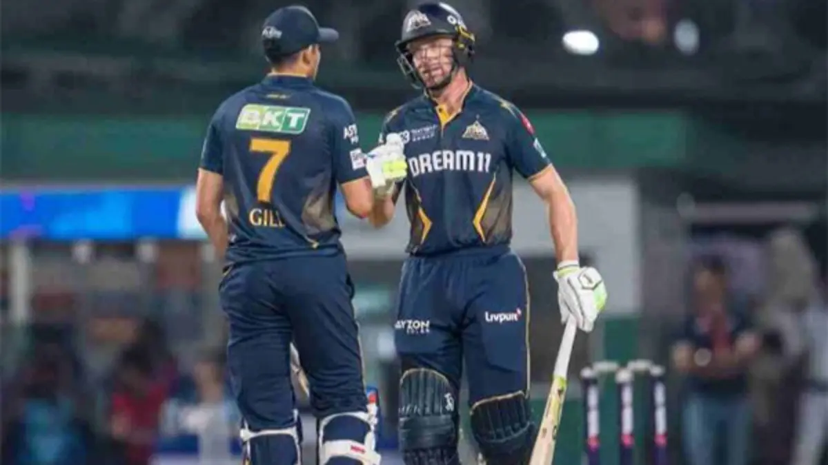 Can Shubman Gill-Led Gujarat Titans Handle Absence of Jos Buttler Against Mumbai Indians in IPL 2025 Eliminator? Shubman Gill (L), Jos Buttler (R)