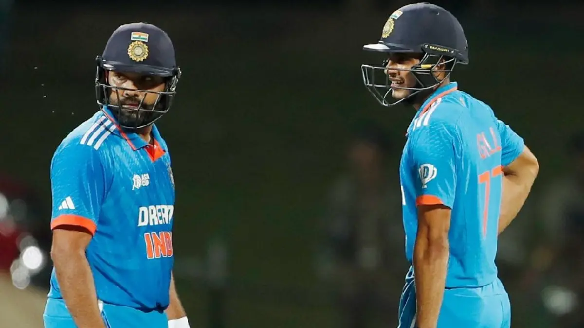 Shubman Gill with Rohit Sharma