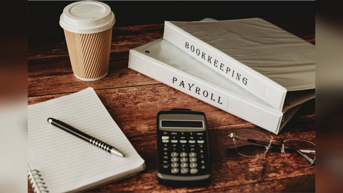 Smart Payroll Management For HR & Compliance