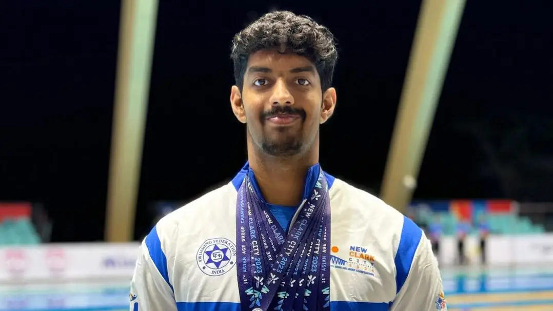 Srihari Natraj wins; Tamil Nadu quartet breaks mixed 4x100m medley ...