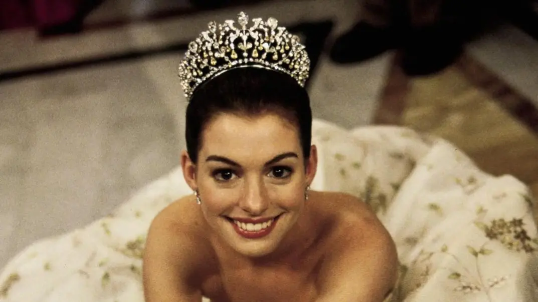 Anne Hathaway To Return In Princess Diaries 3, Adele Lim To Direct Anne Hathaway To Return In Princess Diaries 3, Adele Lim To Direct