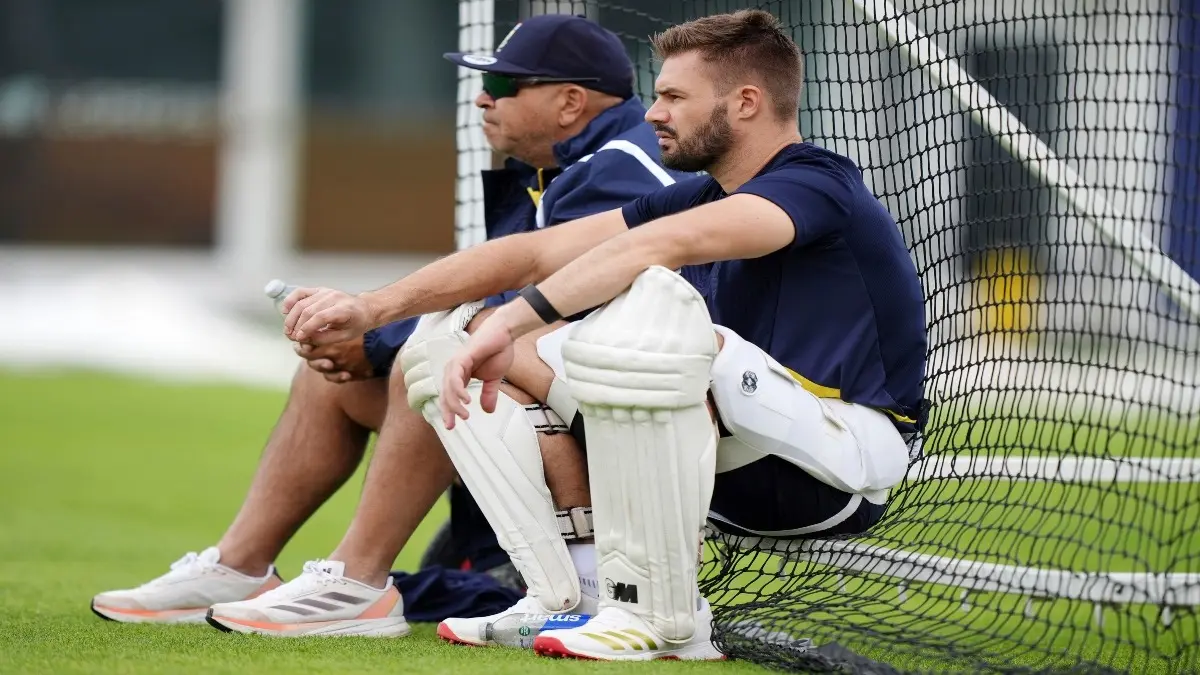 South Africa coach Shukri Conrad and Aiden markram during a practice session