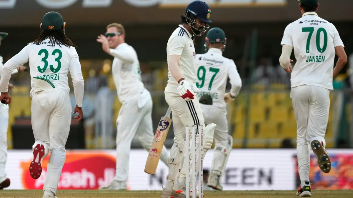South African cricket team celebrates KL Rahul's wicket