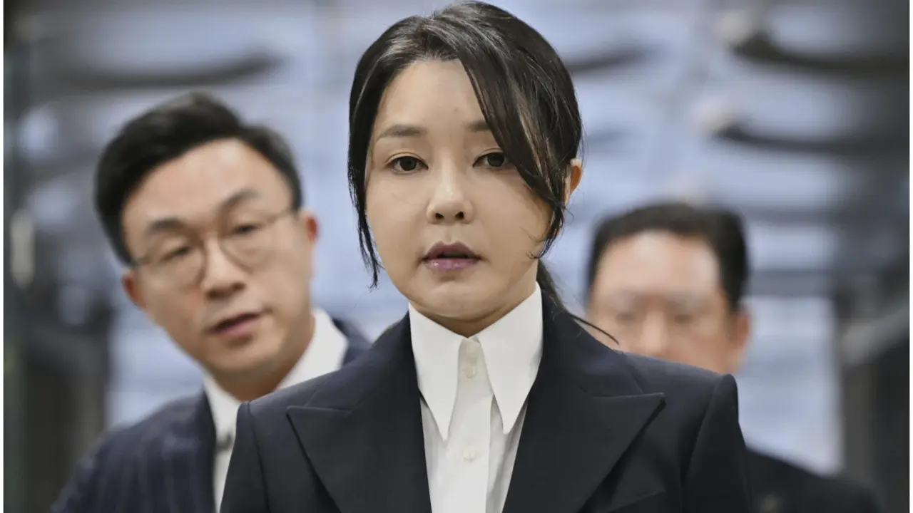 South Korea's Former Prime Minister and Former First Lady Indicted