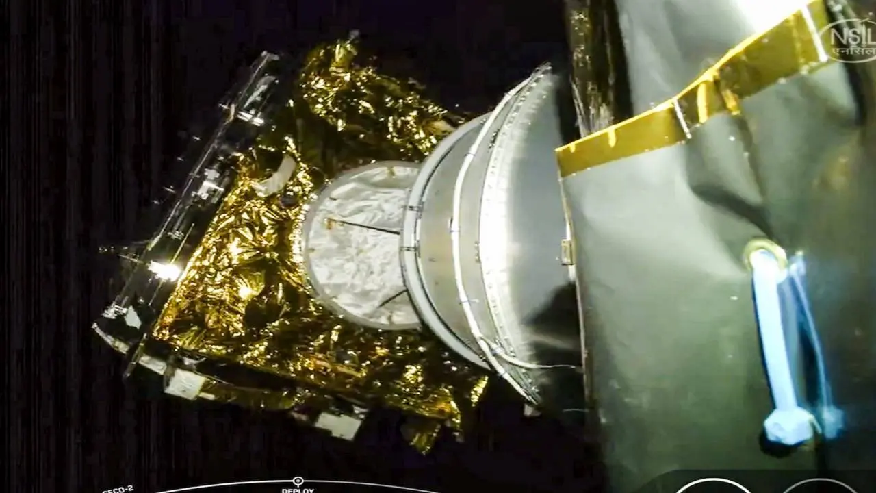 spacex launches isro communication satellite