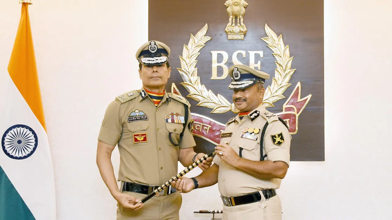 SSB DG Daljit Singh Chaudhary took charge of DG BSF