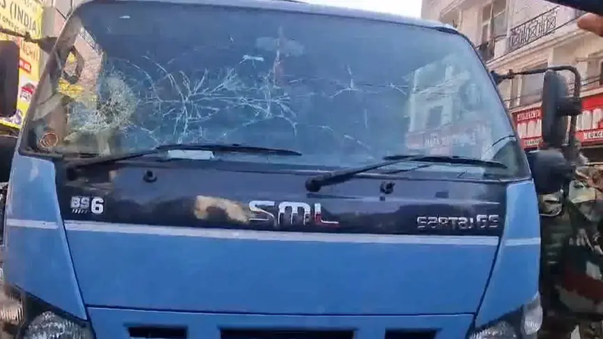 Stones hurled at truck of security personnel in Katra over anti-ropeway agitation