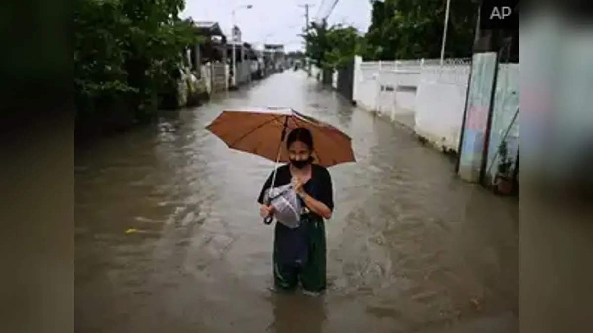 Strengthening Typhoon Matmo Triggers Mass Evacuation In China