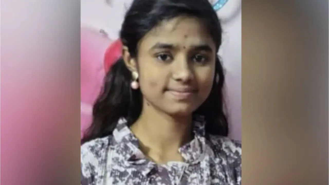 22-Year-Old Student Dies After Hitting Pothole in Bengaluru, State Govt Faces Criticism Student Dies After Hitting Pothole in Bengaluru