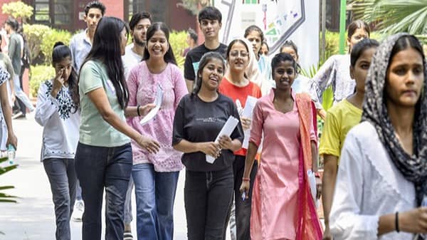 Dalit Student IIT Admission: UP to Register Premier Institutes for ...