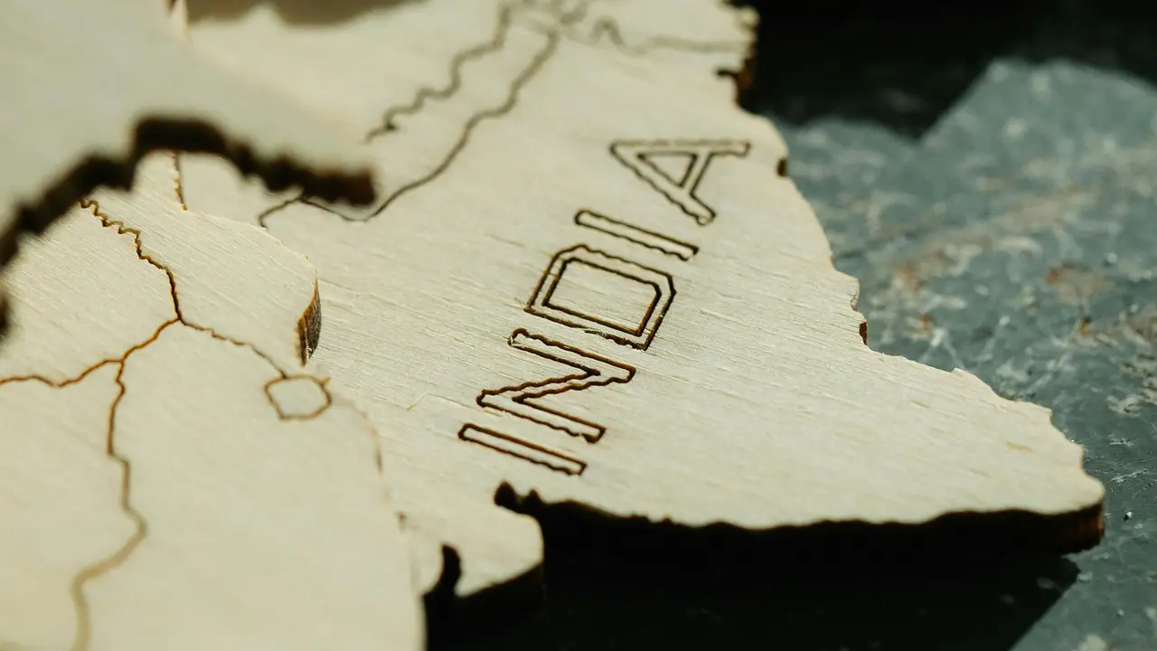 Stunning Countries Sharing A Land Border With India; Food, Natural Wonders, Etc. Stunning Countries Sharing A Land Border With India; Food, Natural Wonders, Etc.