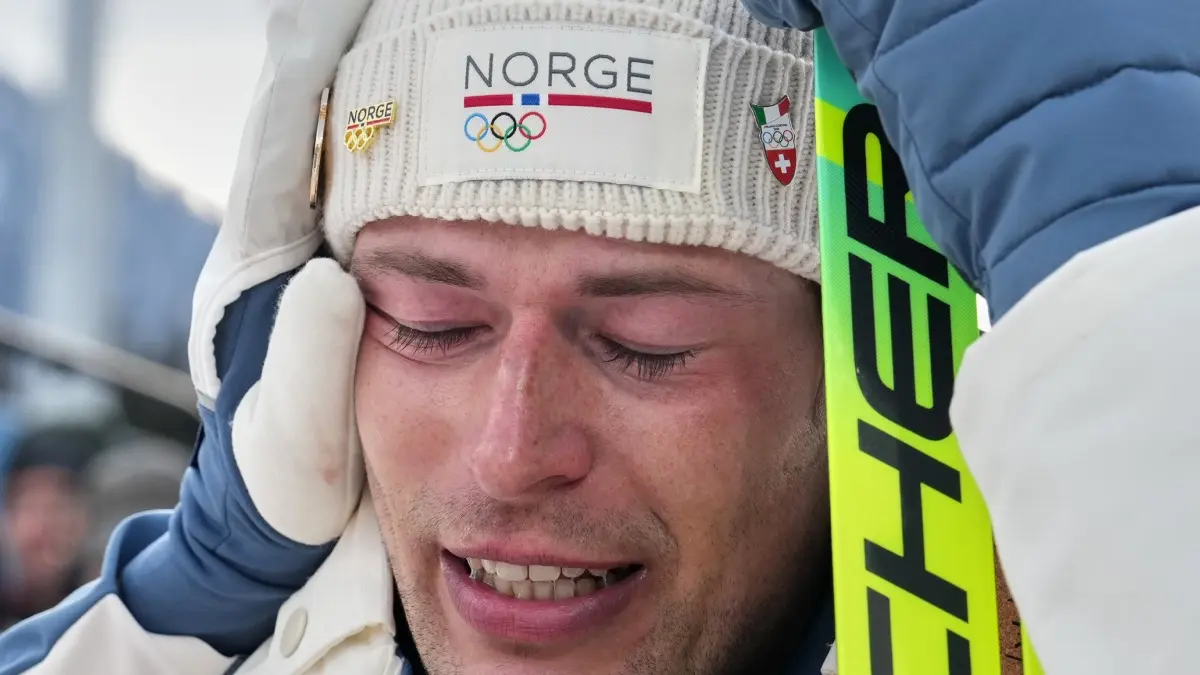 Norwegian Biathlon Bronze Medalist Confesses To Cheating On Girlfriend In Post-race Interview Sturla Holm Laegreid