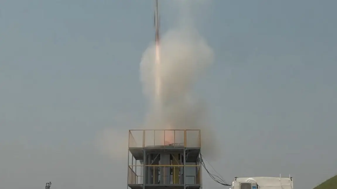 ओडिशा तट से सतह से हवा में मार करने वाली मिसाइल का सफल परीक्षण Successfully test fired surface-to-air missile off Odisha coast