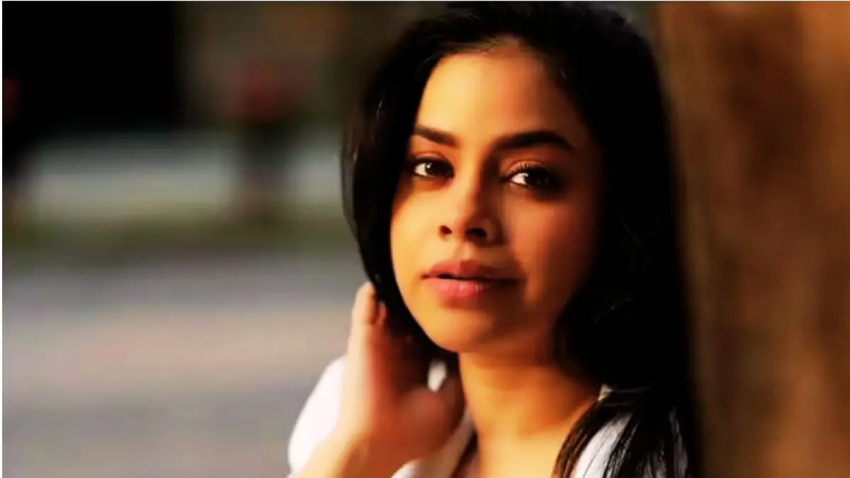 Sumona Chakravarti