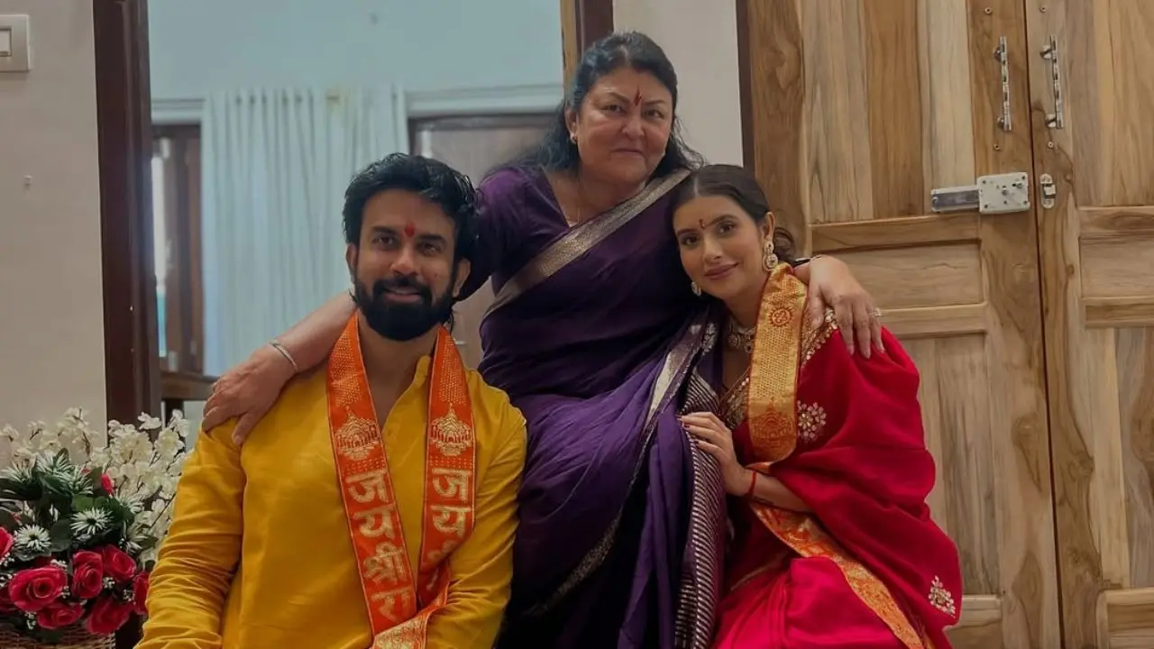 Sushmita Sen's Brother Rajeev Sen Reunites With Ex-wife Charu Asopa and Daughter Ziana On Ganesh Chaturthi, Netizens Suspect 'Rekindled Romance'