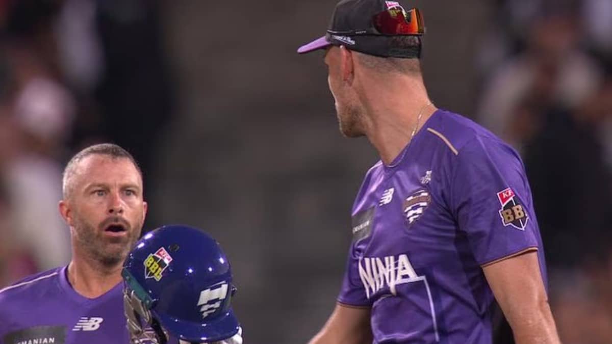 Sydney Sixers vs Hobart Hurricanes