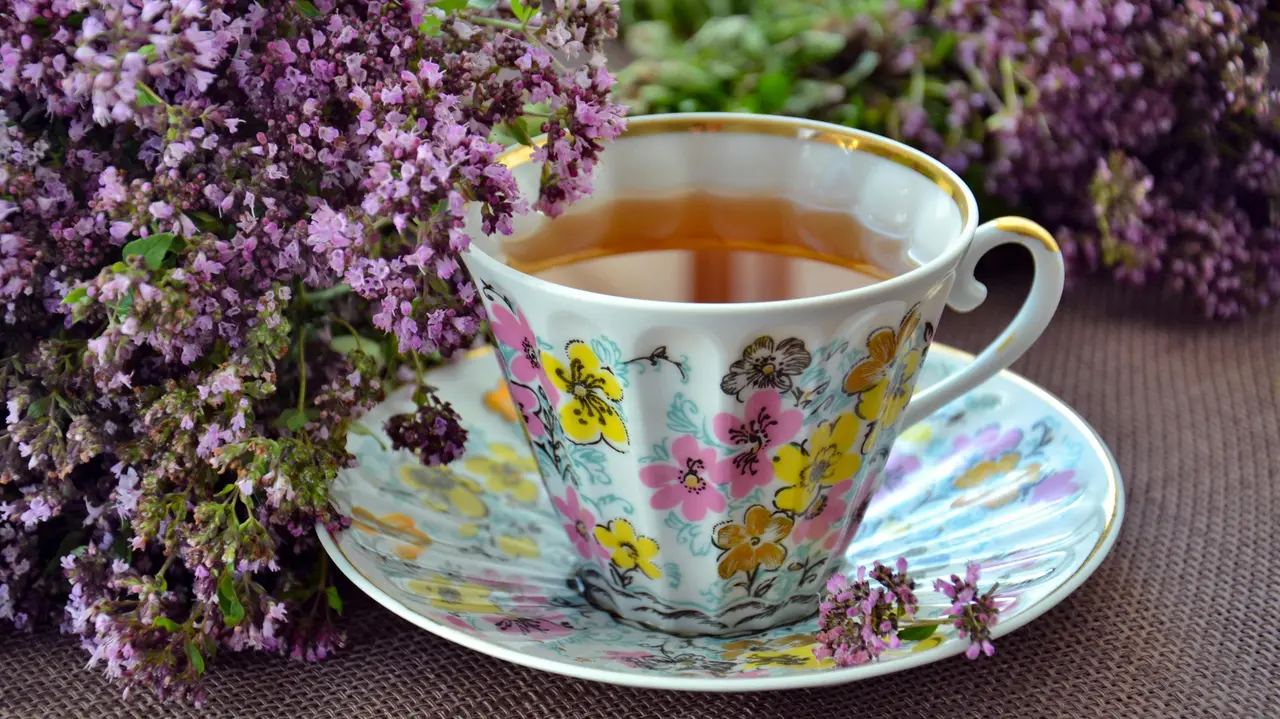 Best Teas To Naturally Cleanse Clogged Arteries And Boost Health Tea