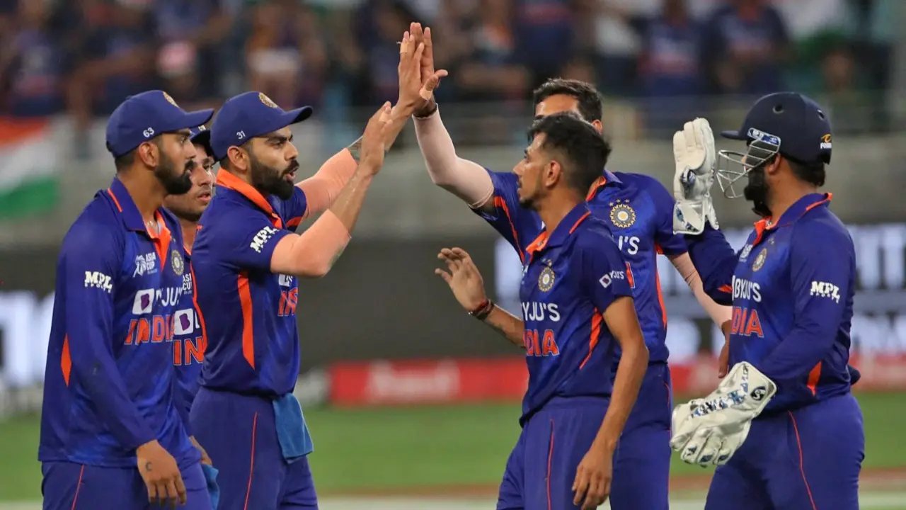 'Don't Know What Wrong He Did': Ex-Cricketer Critiques India's Squad Composition For CT 2025, Highlights Areas Of Concern Team India