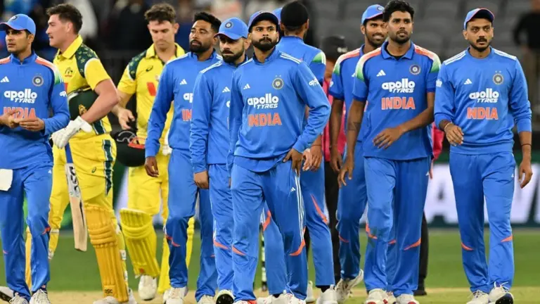 एडिलेड में मुकाबले से पहले क्यों कांप रहे होंगे कंगारू? इस मैदान पर दिखता है टीम इंडिया का 'विराट' रूप team India have not lost an ODI at Adelaide Oval in last 17 Years virat kohli brilliant record