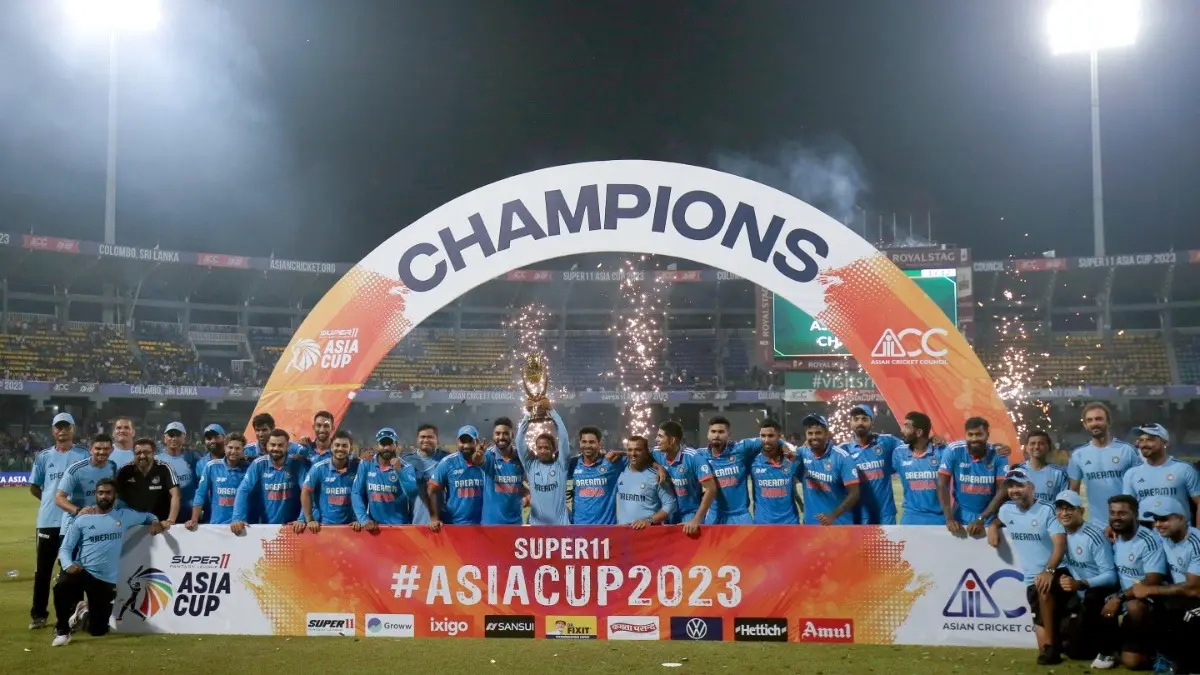 Team India with the Asia Cup 2023 trophy