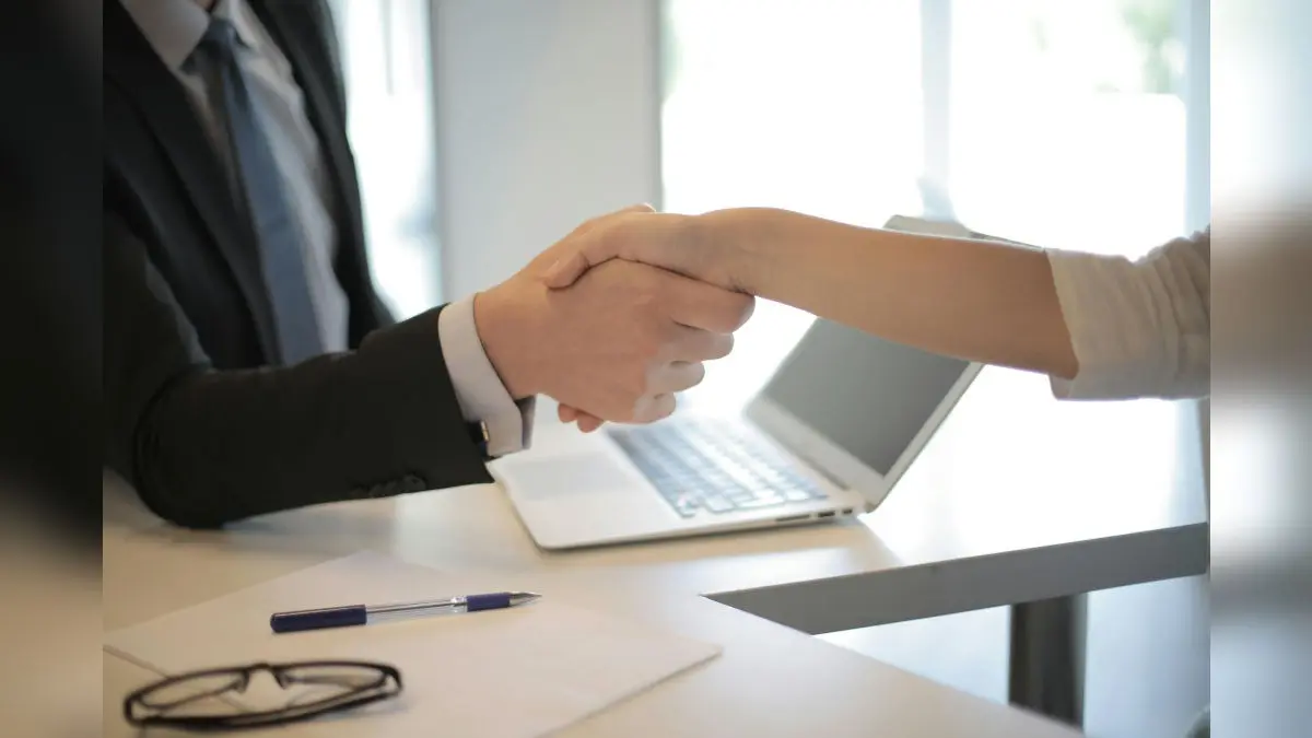 Tech Hiring Resurgence: IT Sector Sees 16% Jump, GCCs Outpace Growth