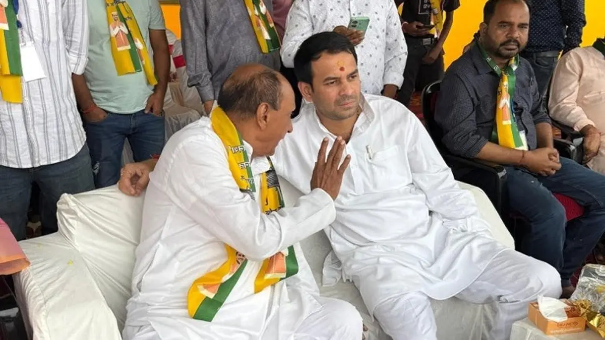 Bihar: 'जान को खतरा है, दुश्मन मेरी हत्या...', तेज प्रताप यादव ने बताया चुनाव के बीच क्यों मिली Y Plus कैटेगरी की सुरक्षा Tej Pratap Yadav