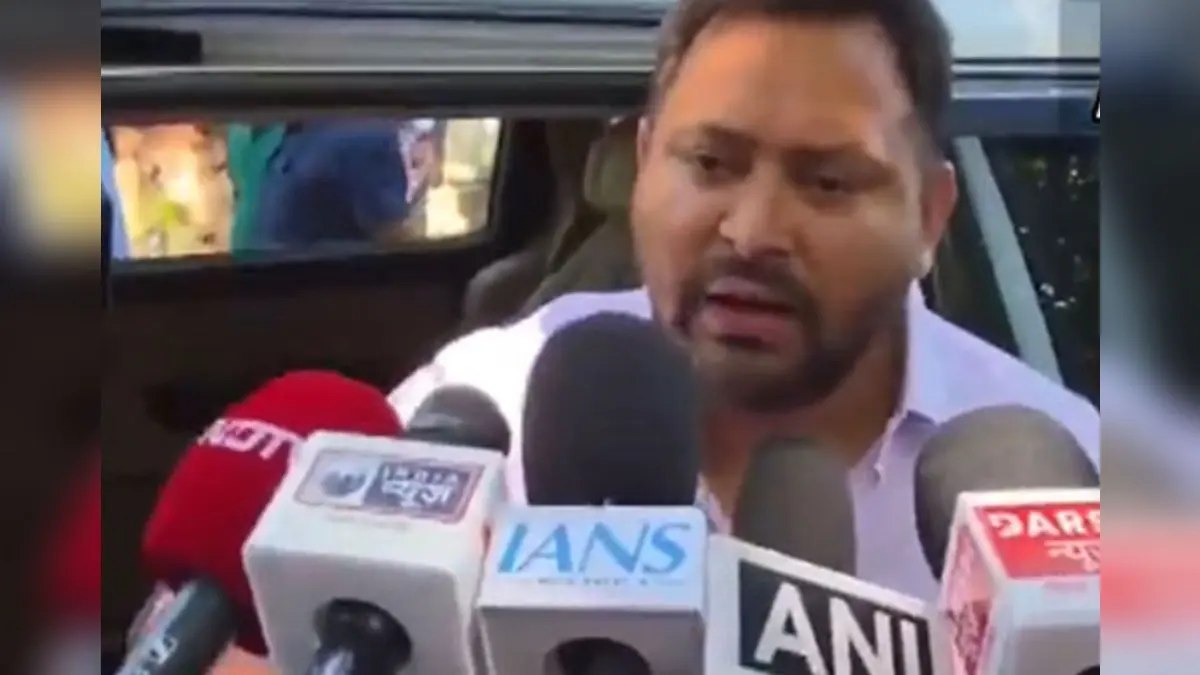 'No One's Mother Should Be Abused, We Aren't in Favour of This', Tejaswi Yadav Tejaswi Yadav