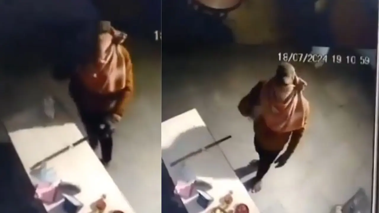 चोरी करने घर में घुसे चोर को नहीं मिले पैसे, तो टेबल पर छोड़ गया 20 रुपये; मजेदार घटना CCTV में कैद Telangana Viral News