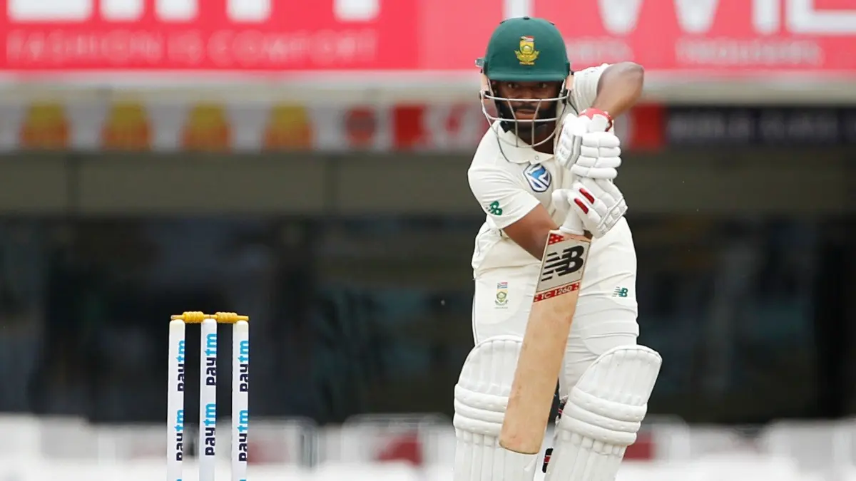 Temba Bavuma in action