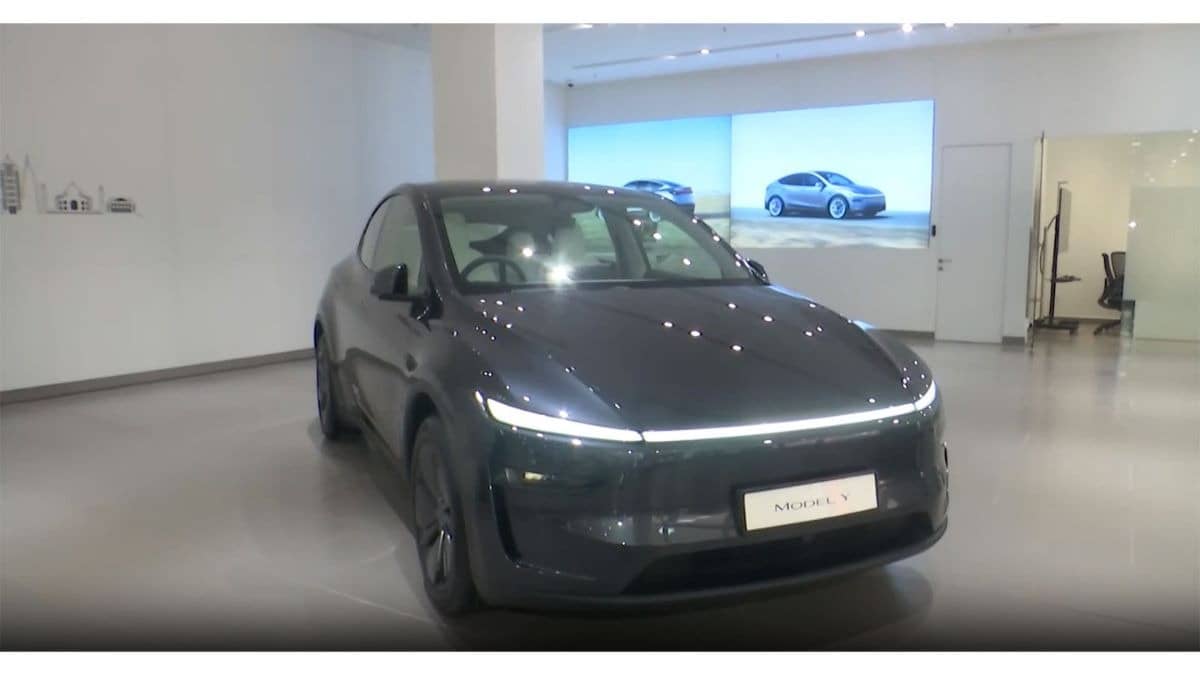 republicworld.com - Asian News International - Haryana CM Inaugurates India's First All-in-One Tesla Motors Facility in Gurugram