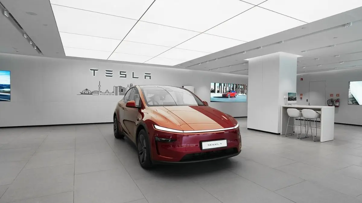 Tesla Model Y in Aerocity Experience Center