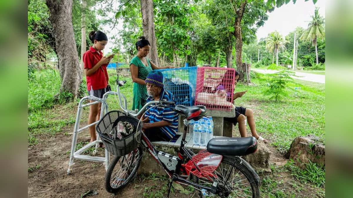 Thailand launches air strikes at Cambodia as border tensions reignite