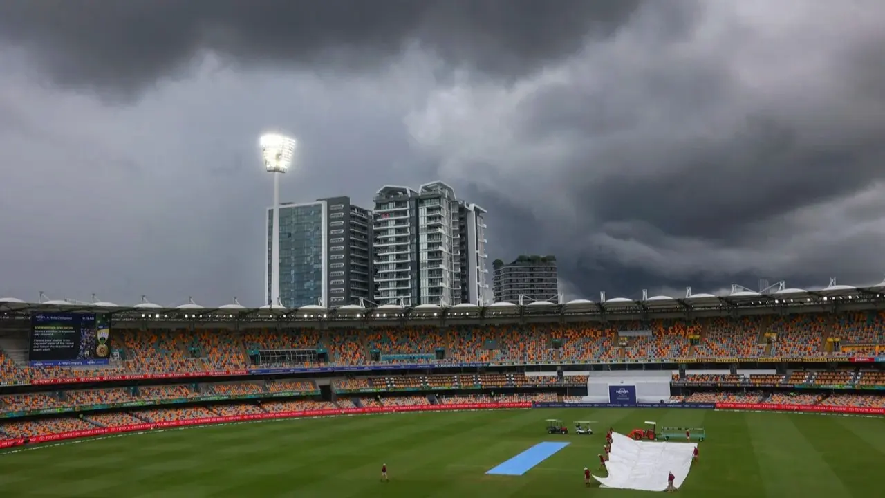 Rain To Play Spoilsport In Fifth India vs Australia T20I Match? Here's Brisbane Weather Forecast For The Final Game Of The Series The Gabba in Brisbane