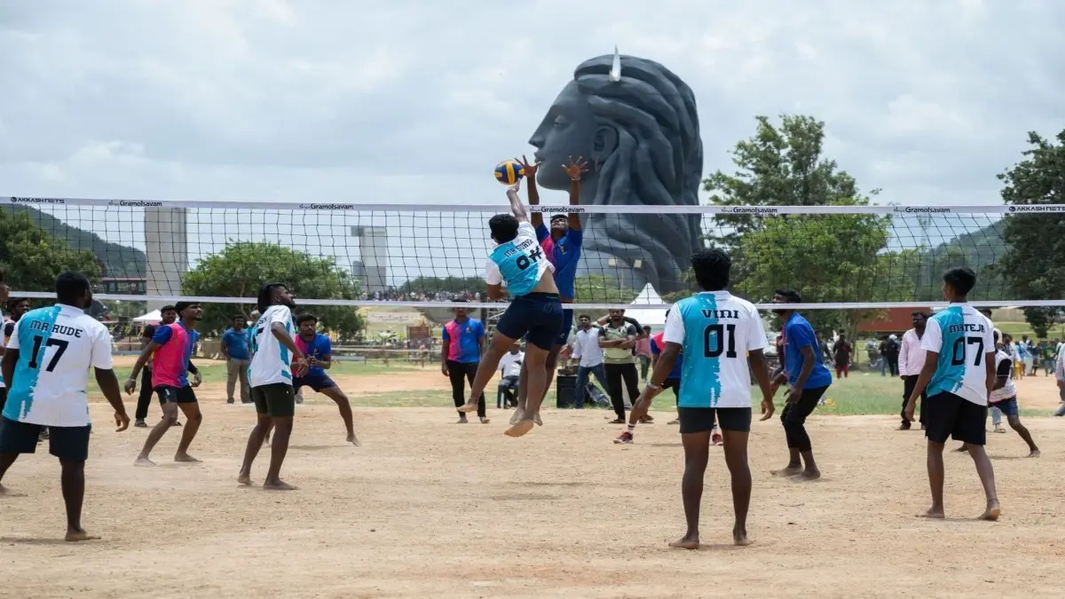 Sadhguru, Union Sports Minister Mansukh Mandaviya, Ace Badminton Star Saina Nehwal to grace Grand Finale of Isha Gramotsavam 2025 The Grand Finale of the 17th edition of Isha Gramotsavam at the iconic Adiyogi, Isha Yoga Center, Coimbatore